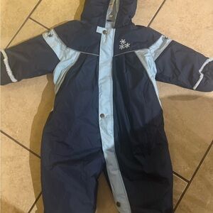 New baby infant snowsuit kogwer 18-24 months brand new